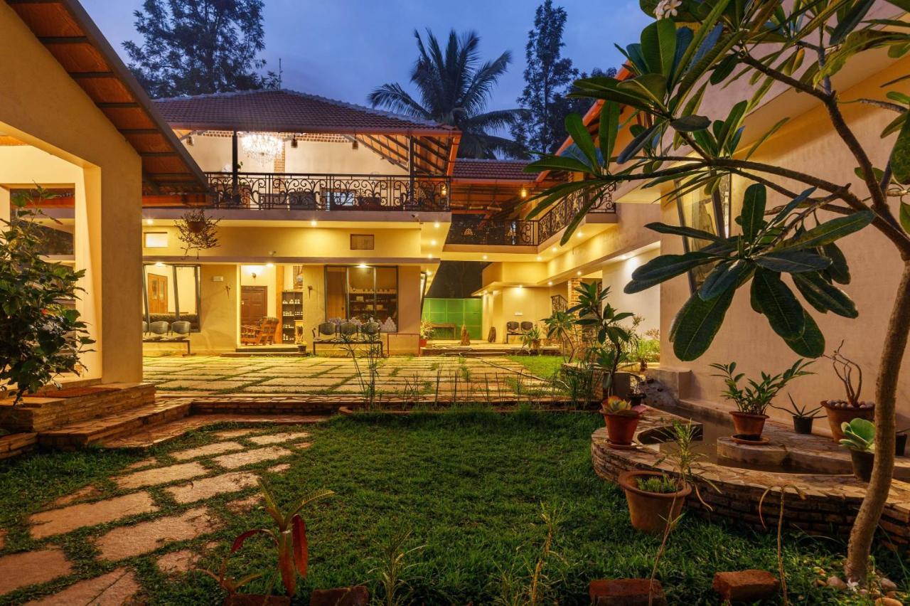 Golden Radiance Airyaman Spa & Pool Villa Breakfast & Spa Included Mysore Exterior foto