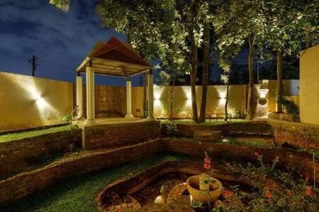 Golden Radiance Airyaman Spa & Pool Villa Breakfast & Spa Included Mysore Exterior foto